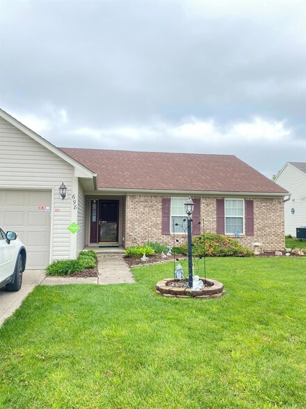 698 Springwater Rd, Kokomo, IN 46902