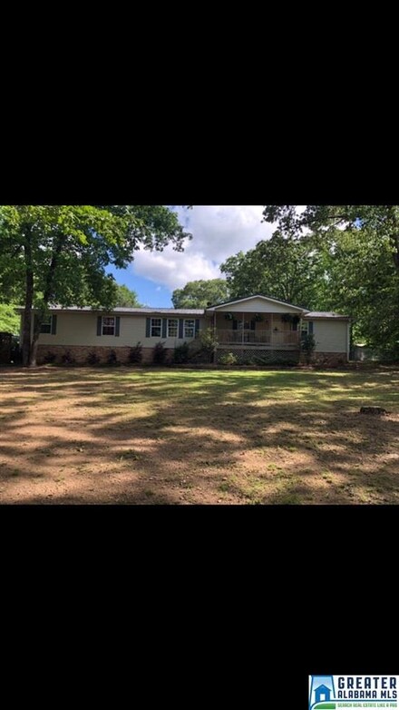 95 Honeysuckle Way, Riverside, AL 35135