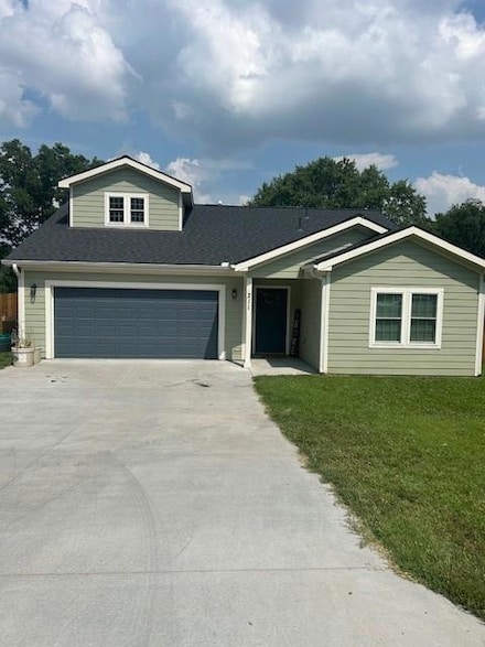 211 Harrison St, Pomona, KS 66076