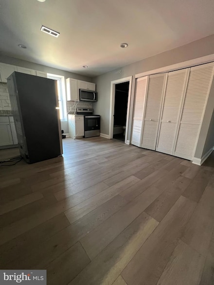 5239 W Jefferson St Unit 2, Philadelphia, PA 19131