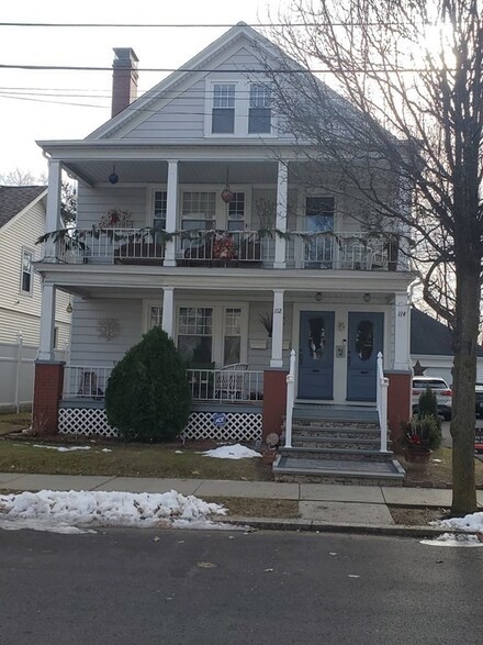 112 Alabama Ave Unit 114, Providence, RI 02905