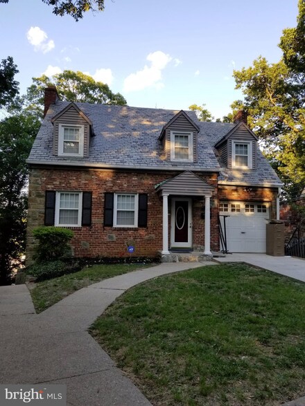 3138 Westover Dr SE, Washington, DC 20020