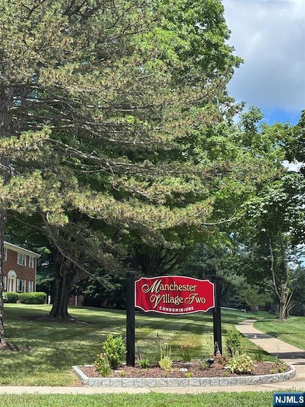 1261 Valley Rd, Wayne, NJ 07470