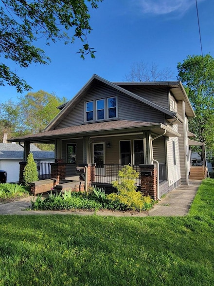 812 Clay St Unit B, Niles, MI 49120