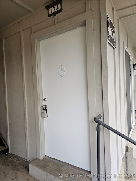 4670 E 68th St Unit 174, Tulsa, OK 74136