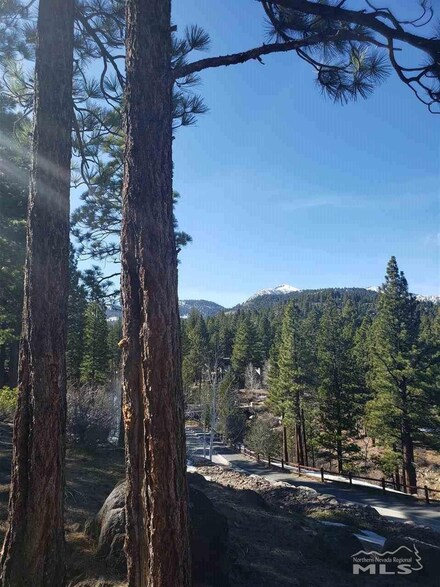 95 Keaton Ct, Reno, NV 89511