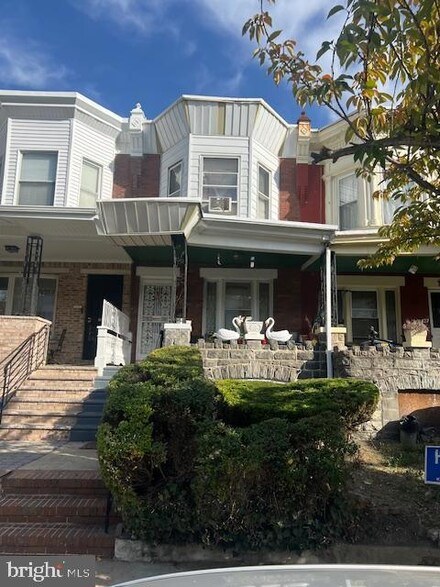5929 Webster St, Philadelphia, PA 19143
