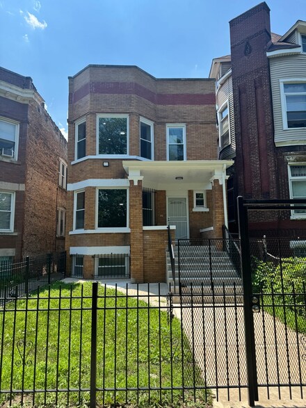 7204 S Union Ave, Chicago, IL 60621