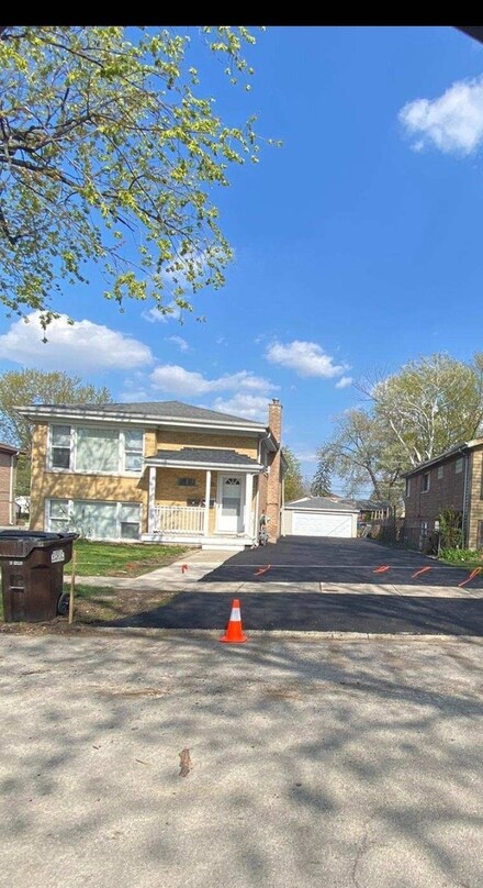 14909 Cleveland Ave, Posen, IL 60469