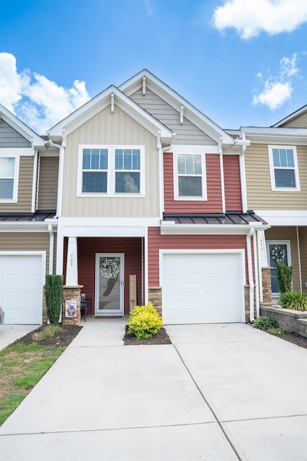 409 Pangel Ln, Duncan, SC 29334