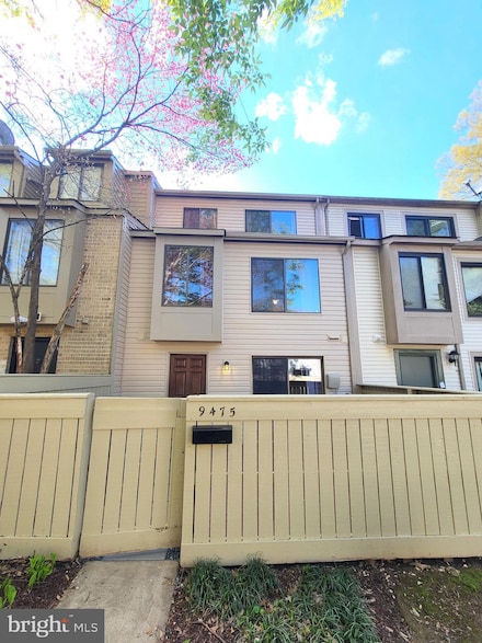 9475 Chadburn Place, Montgomery Village, MD 20886