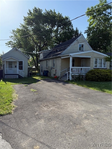 3053-3055 Lincoln St, Niagara Falls, NY 14305