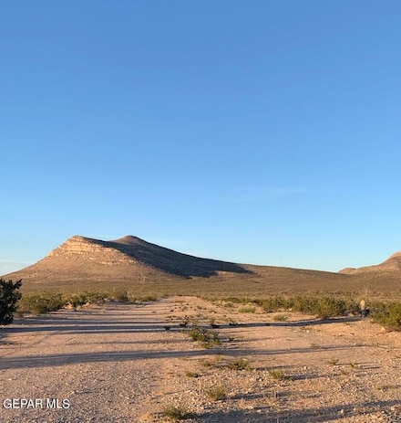 5467 Lituanica, El Paso, TX 79938