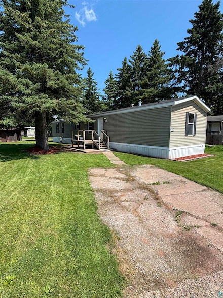 1705 Cary St, Ashland, WI 54806