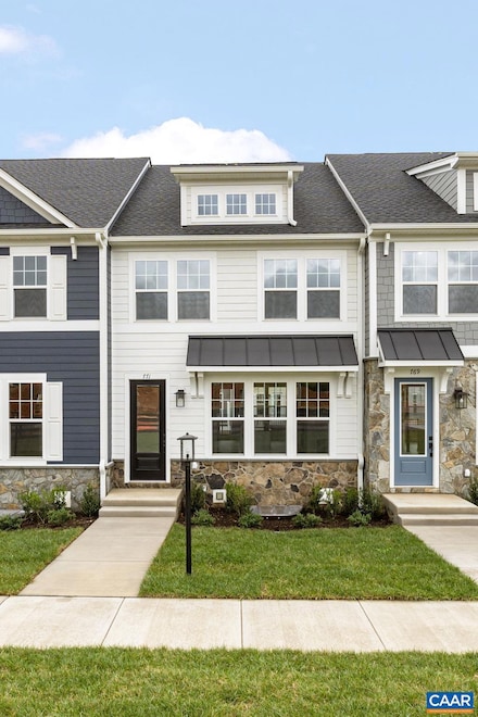 7 Woodburn Rd, Charlottesville, VA 22901