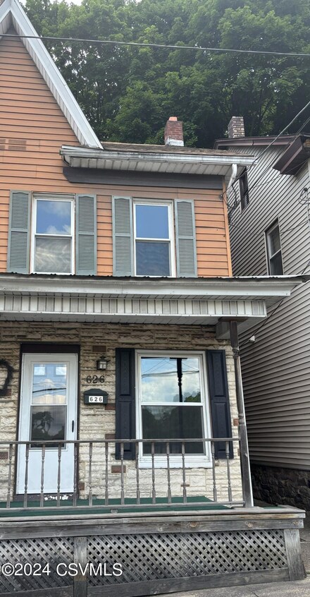 626 N 2nd St, Shamokin, PA 17872