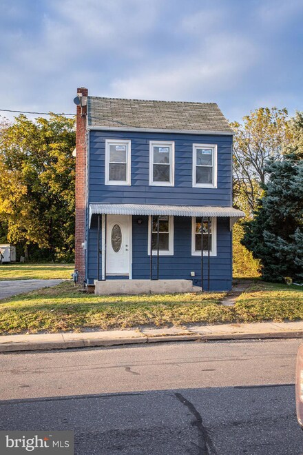 1401 Frush Valley Rd, Reading, PA 19605