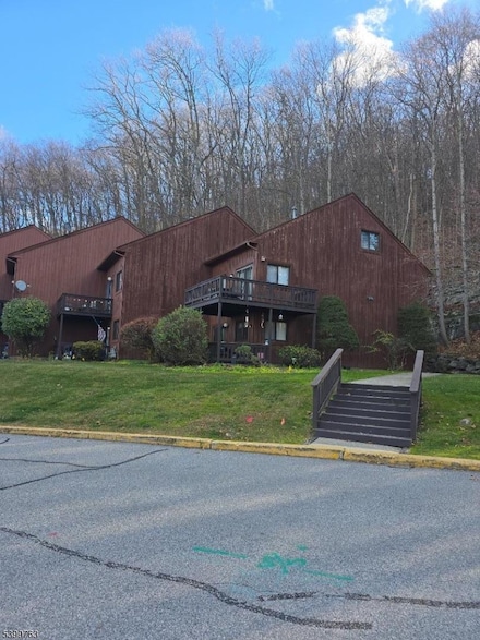 3 Steamboat Dr Unit 11, Vernon, NJ 07462