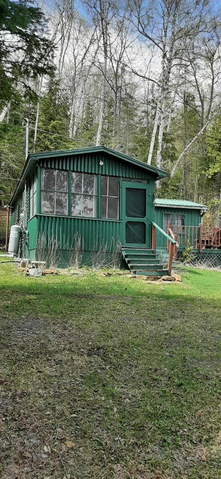 80 Chestnut Ln, Rangeley, ME 04970