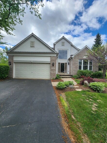 2809 Winton Ct, Dundee, IL 60118