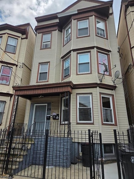 178 S 11th St Unit 1, Newark, NJ 07107