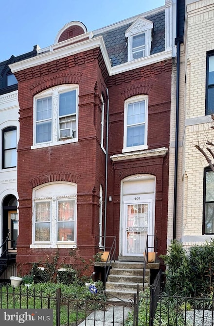908 S St NW, Washington, DC 20001