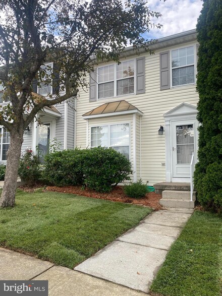 322 Copperfield Ln, Winchester, VA 22602