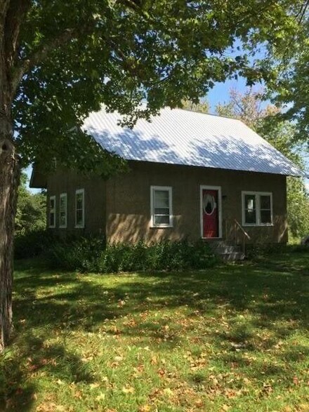 1372 Kingman Rd, Kingman, ME 04451