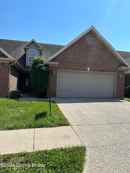 132 Twin Lakes Dr Unit B, Vine Grove, KY 40175