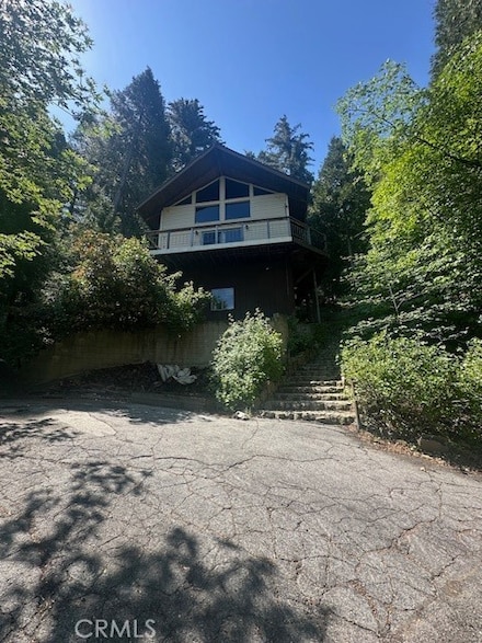 24027 Lakeview Dr, Crestline, CA 92325