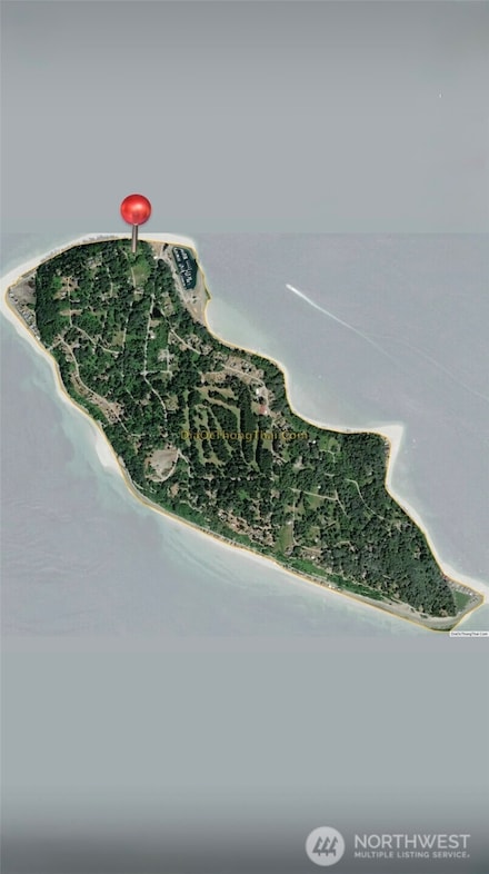 25 Port Gardner Dr, Hat Island, WA 98236