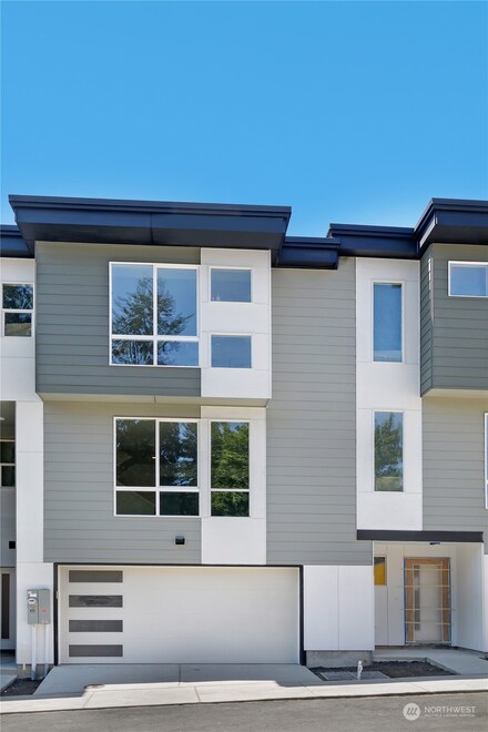 2527 Gibson Rd Unit D4, Everett, WA 98204