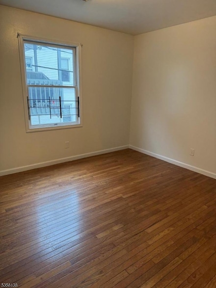 80 Rome St, Newark, NJ 07105