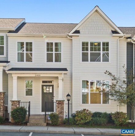 2409 Winthrop Dr, Charlottesville, VA 22911