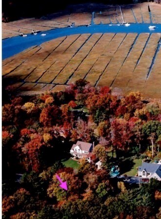 52 Carolyn Cir, Marshfield, MA 02050