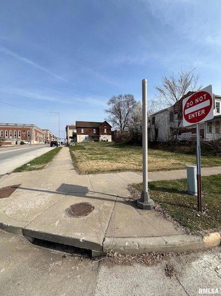 801 Jersey St, Quincy, IL 62301