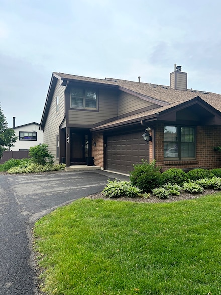 144 Prairie Dr, Westmont, IL 60559
