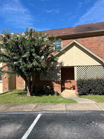 3207 Shamrock E Unit 19, Tallahassee, FL 32309