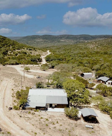 3388 Thomas Creek Rd, Tarpley, TX 78883