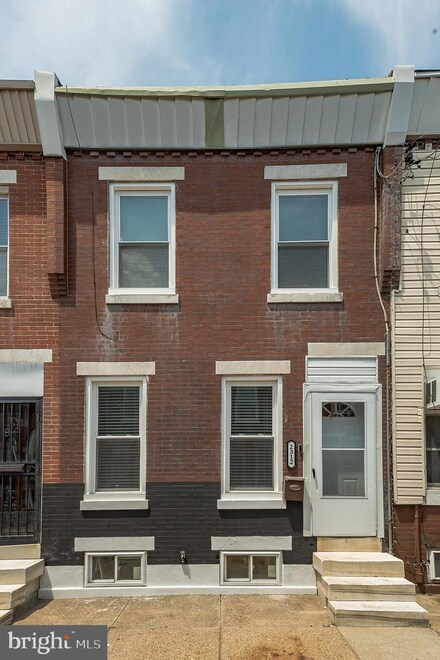 2312 S Hutchinson St, Philadelphia, PA 19148