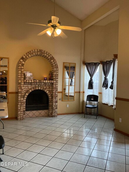 228 Sunnyview Place, El Paso, TX 79915