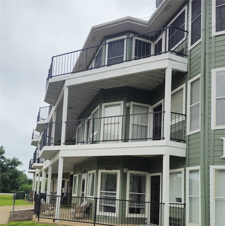 2164 Tanglewood Blvd Unit B202, Pottsboro, TX 75076