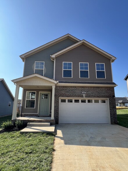 264 Cardinal Creek Dr, Clarksville, TN 37040