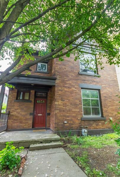 7614 Brashear St, Pittsburgh, PA 15221