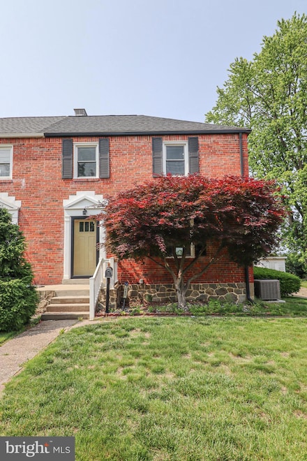 2842 Rumson Dr, Harrisburg, PA 17104