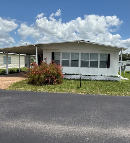 37832 Madeira Ave, Zephyrhills, FL 33541