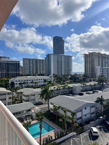 3161 S Ocean Dr Unit 706, Hallandale Beach, FL 33009