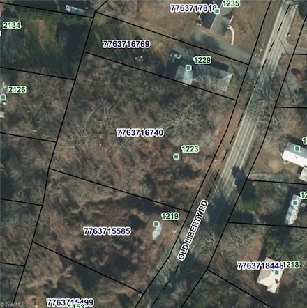1223 Old Liberty Rd, Asheboro, NC 27203