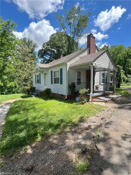 4493 Ogburn Ave, Winston Salem, NC 27105
