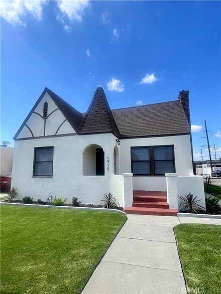 1915 E 64th St, Long Beach, CA 90805